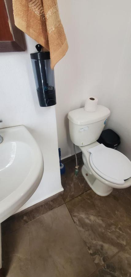 Hostal Guelaguetza Bano Compartido Oaxaca Esterno foto